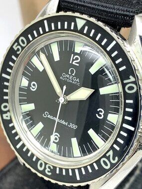 Omega Seamaster 300 Men's Watch 165.024 Swiss Automatic 1967 Vintage Black Dial